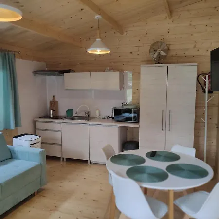 بيت خشبي Zofia